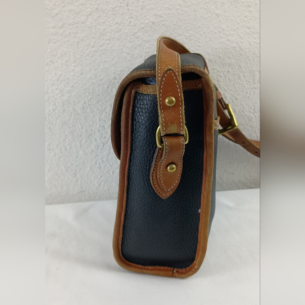 Dooney & Bourke Vintage All Weather Leather Essex Black Tan Crossbody Bag - Picture 5 of 14
